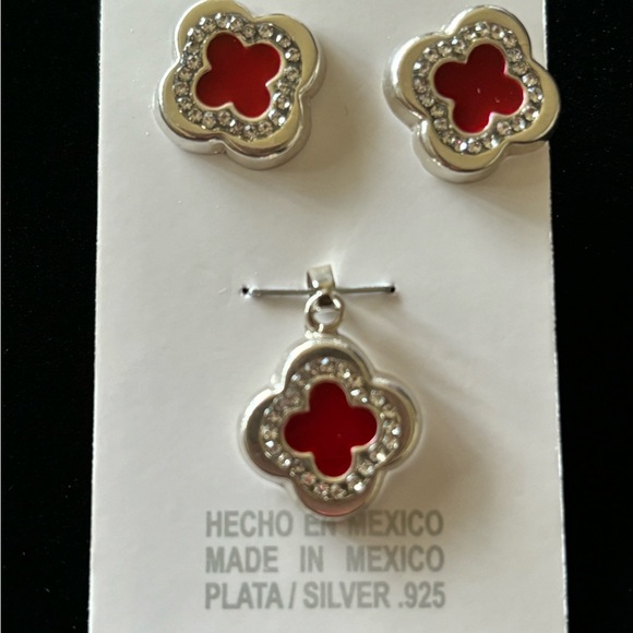 Sterling Silver earrings and pendant set - Picture 4 of 4